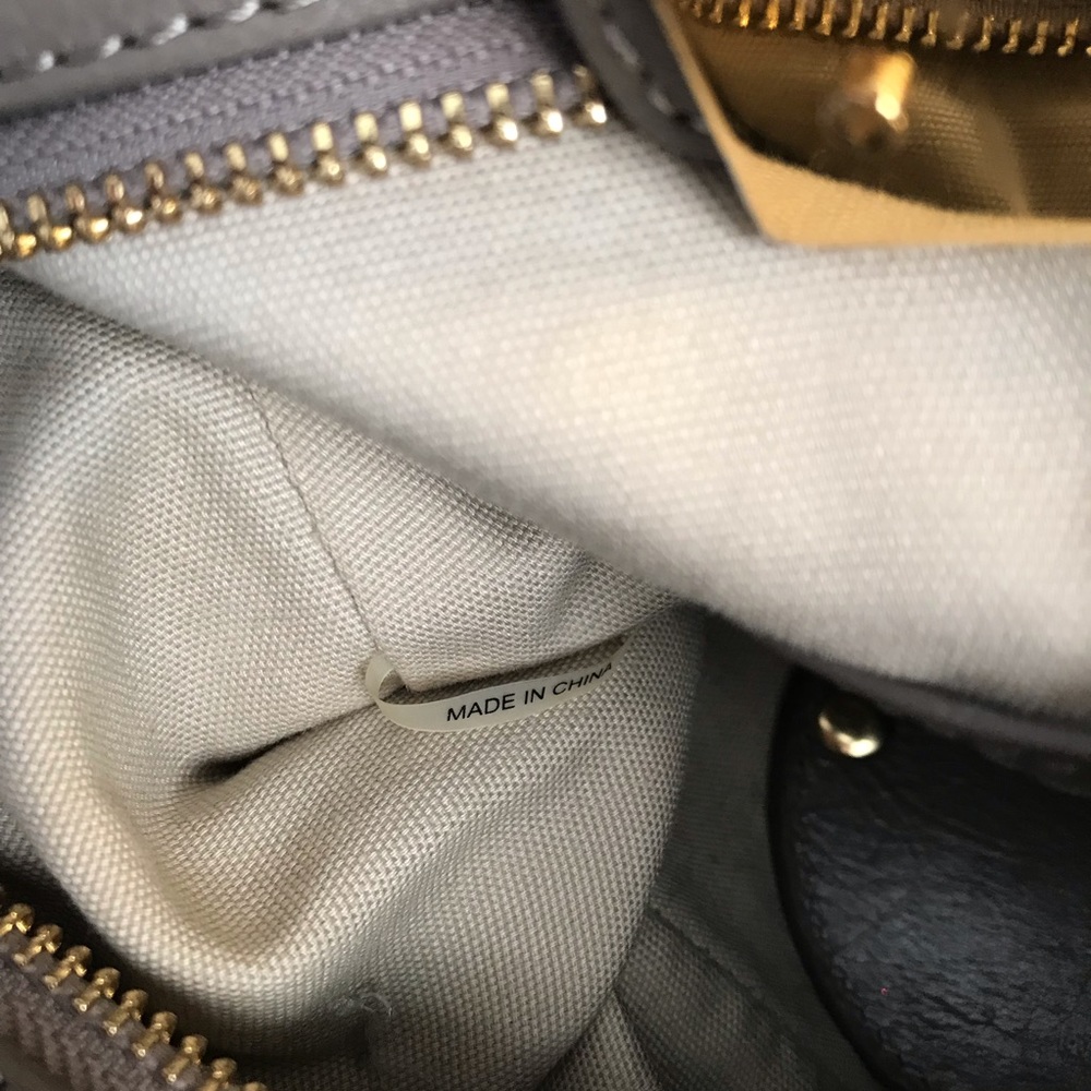 Additional photos of Tory Burch bag